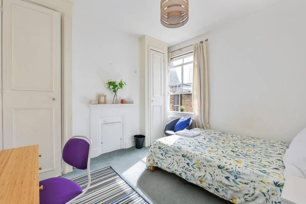 Groves 4 Bedroom, Shepherds Bush ロンドン エクステリア 写真