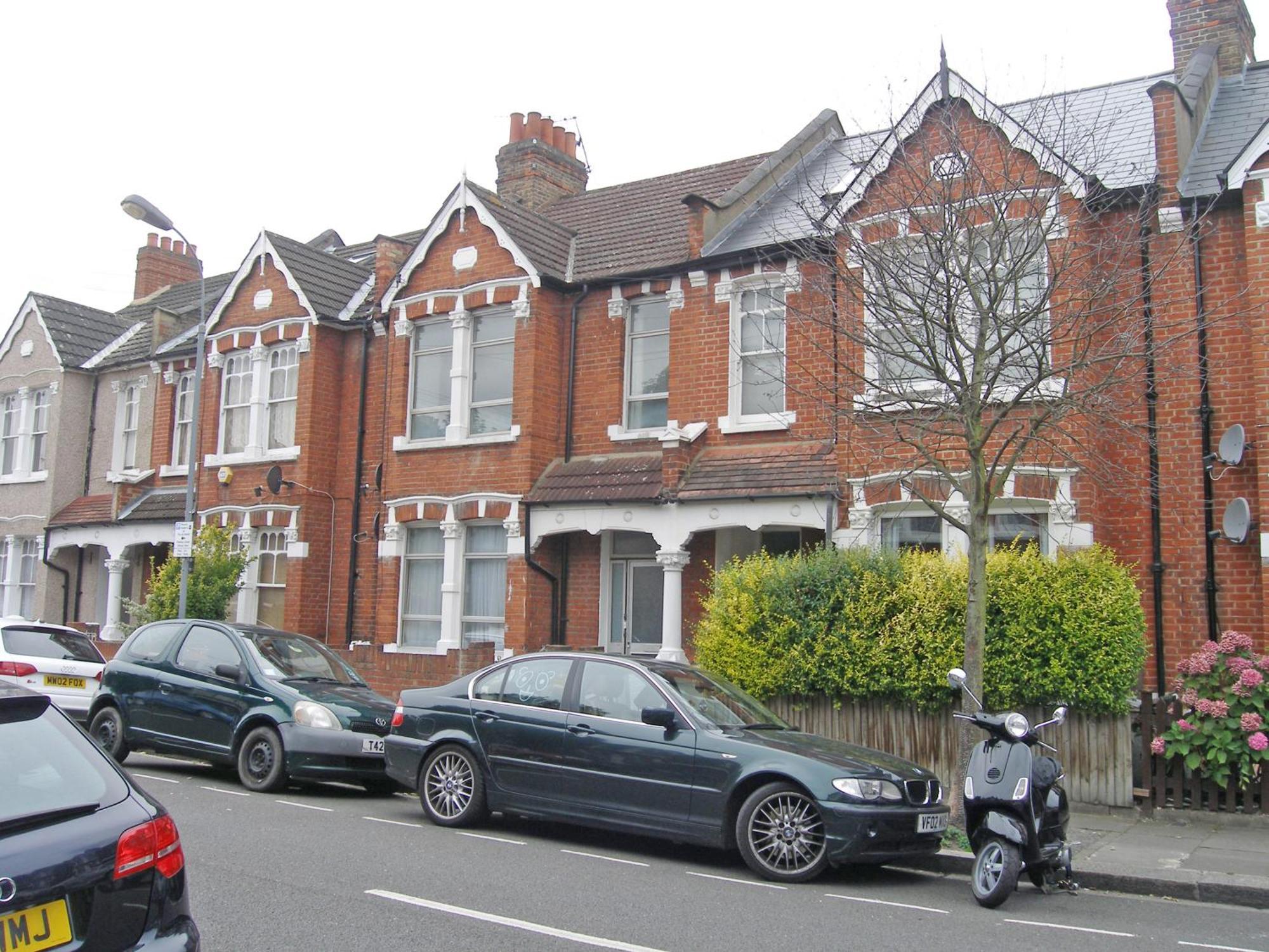 Groves 4 Bedroom, Shepherds Bush ロンドン エクステリア 写真